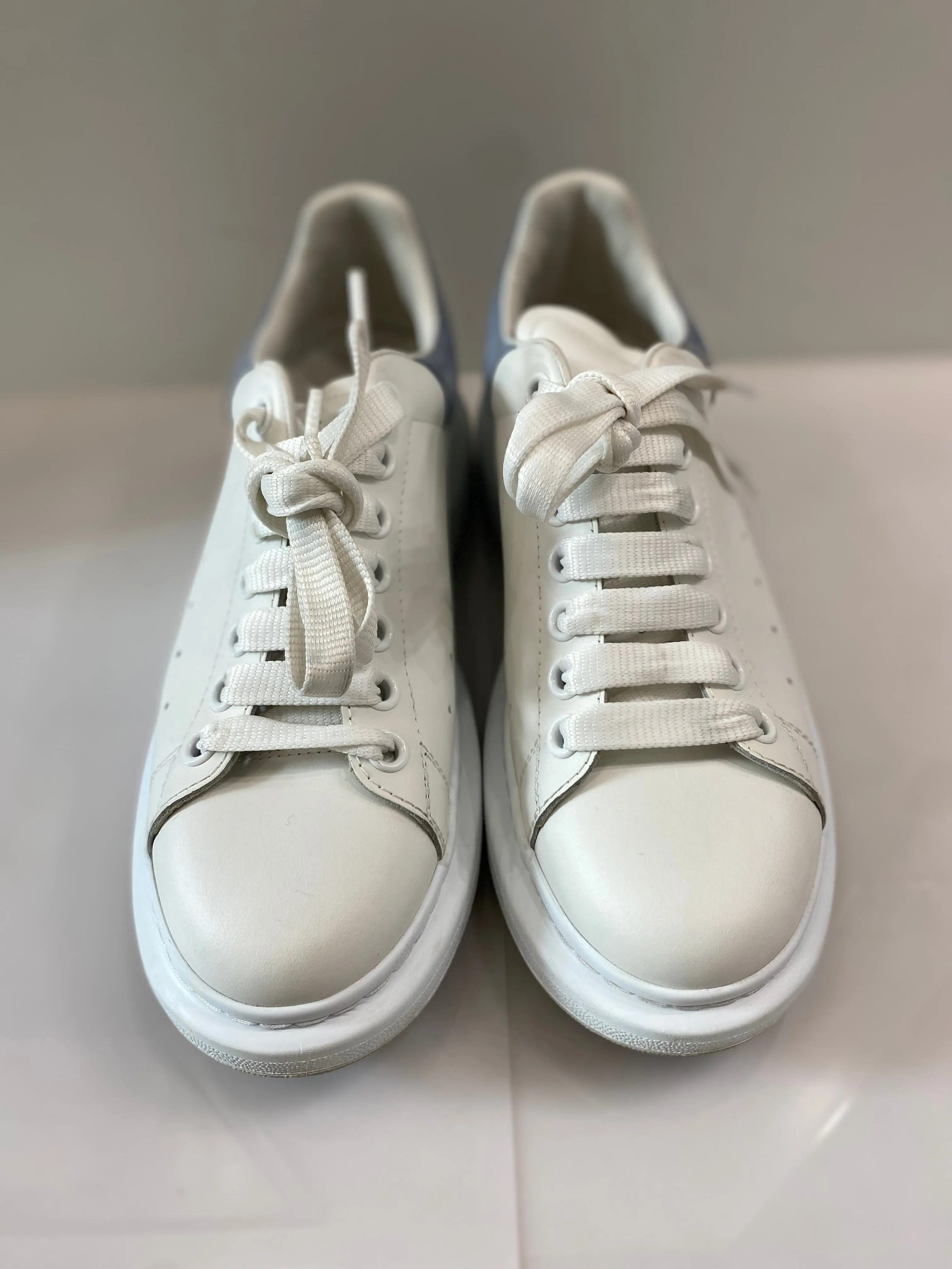 ALEXANDER MCQUEEN LARRY LEATHER LOW-TOP SNEAKERS