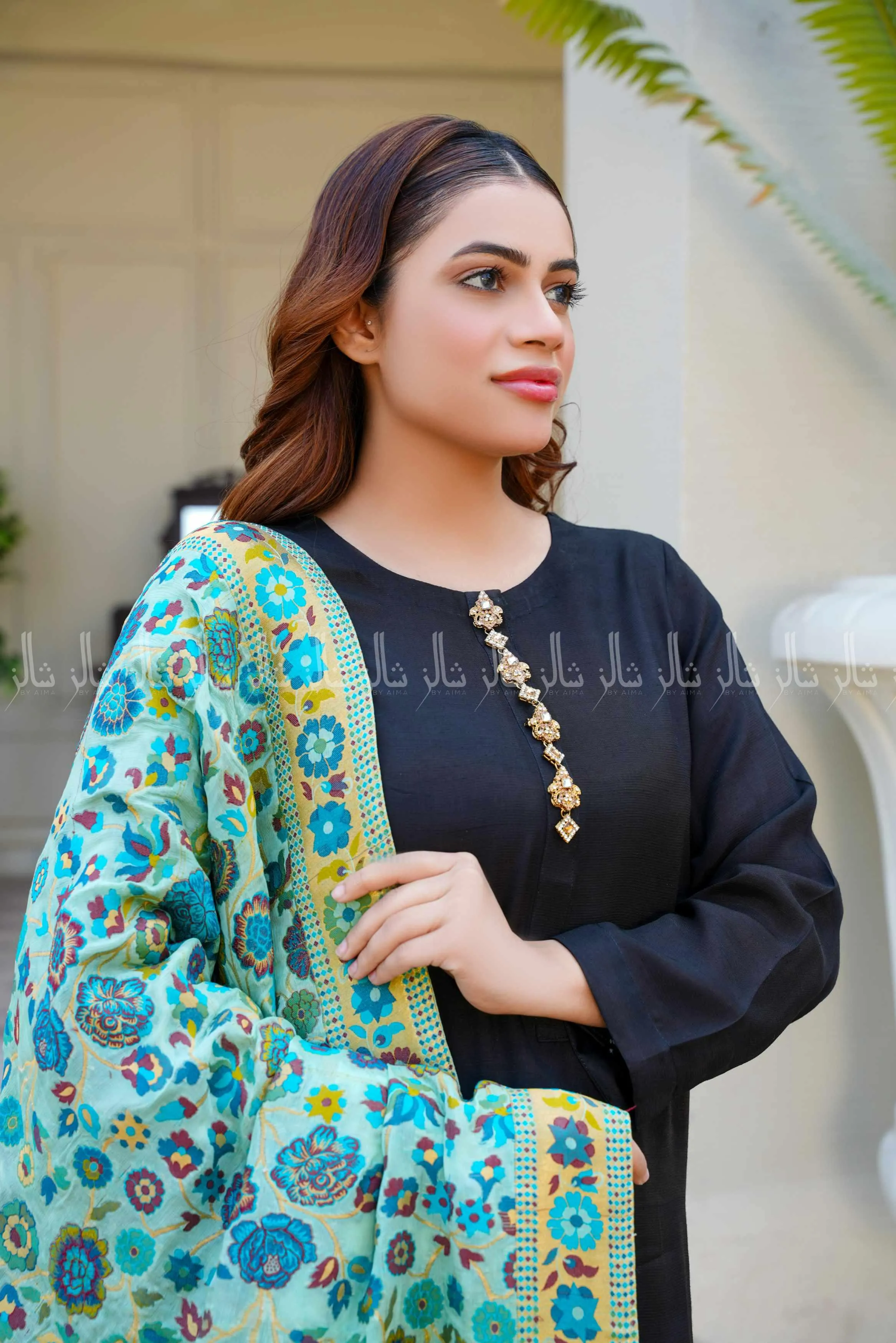 Graceful Floral Wonder Shawl