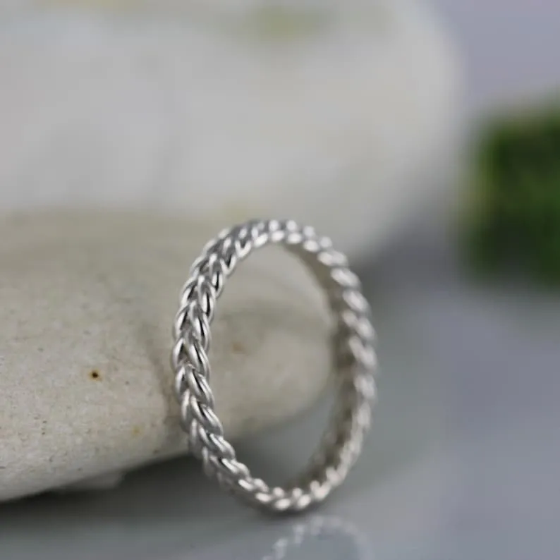 Love Rope 14K Gold Braided Wedding Ring