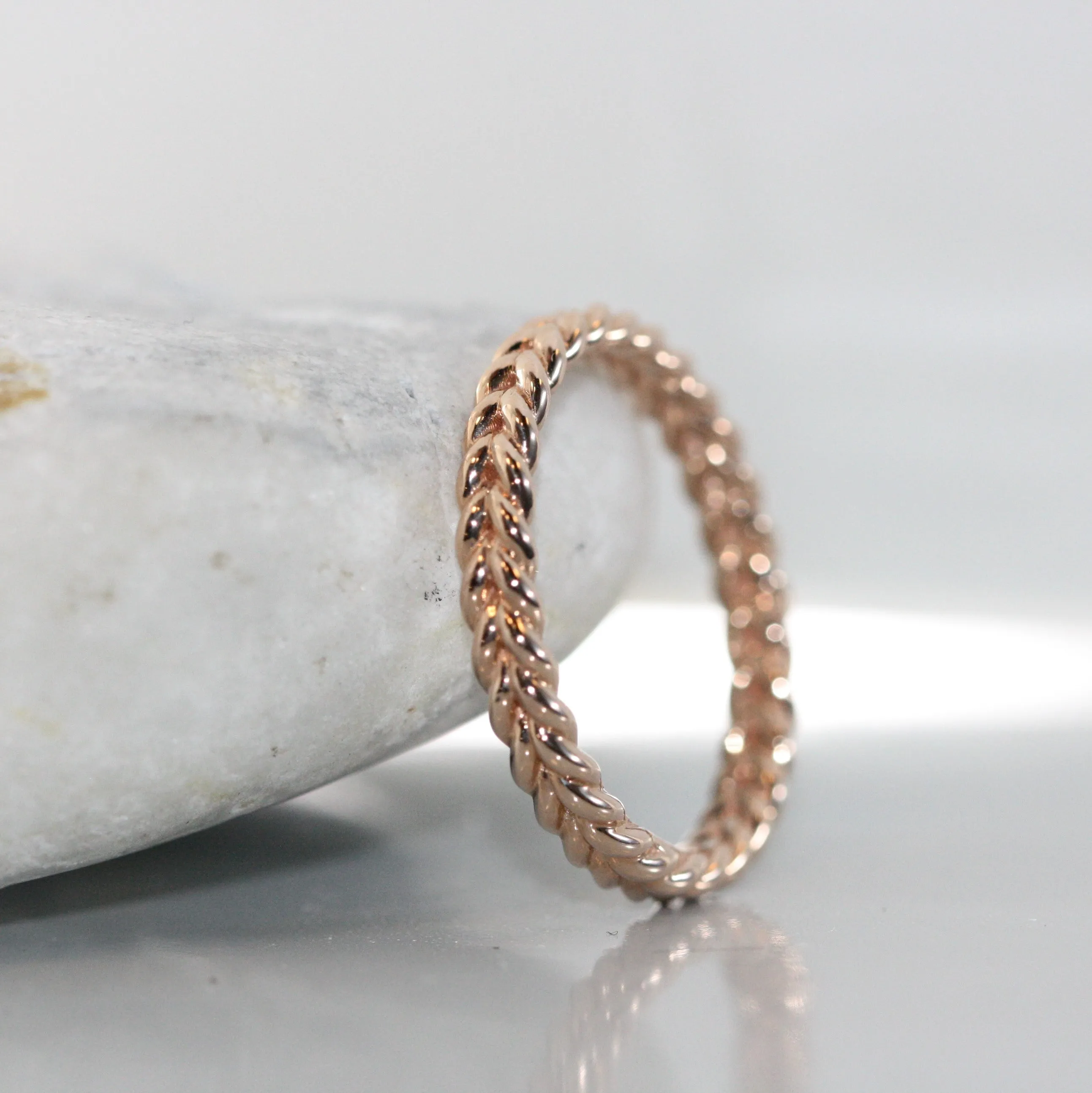 Love Rope 14K Gold Braided Wedding Ring